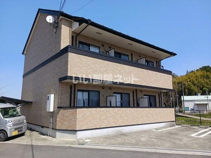 Riverside昶の外観