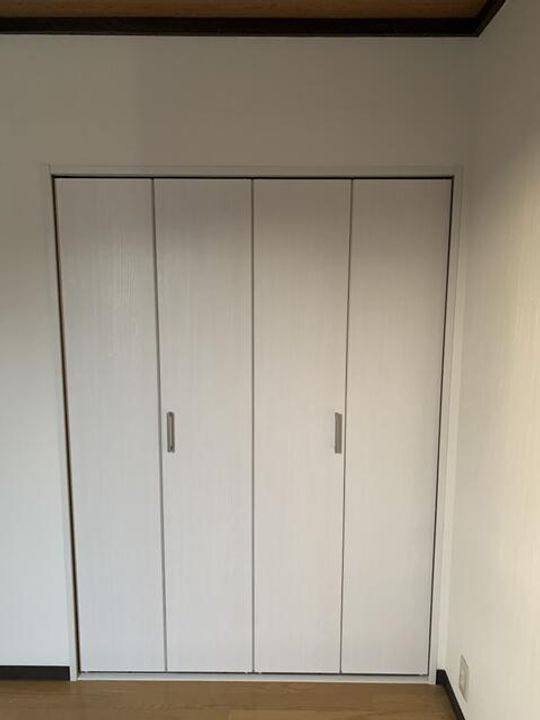 ハイツ井上の居間