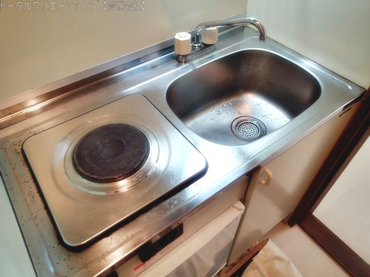 エステート琵琶ハイツのキッチン