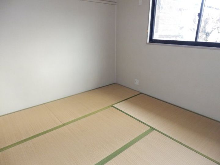 兵庫県丹波市氷上町上成松(アパート)の賃貸物件の居間