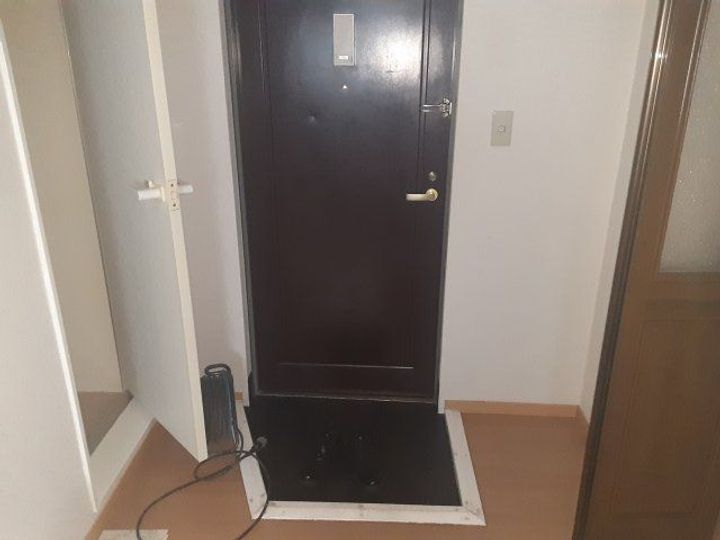 相武ビルの玄関