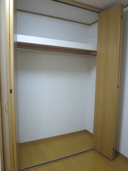 プレジデントマンション日の出町の内装