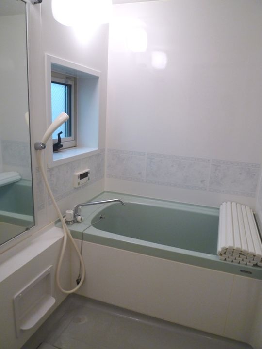 プレジデントマンション日の出町の風呂