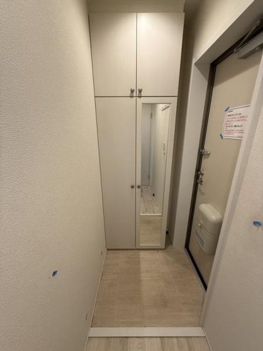 大阪府門真市上島町(アパート)の賃貸物件の玄関