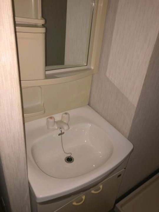 フィール岡豊 Iの内装