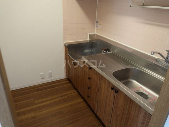 ストークマンションIIのキッチン