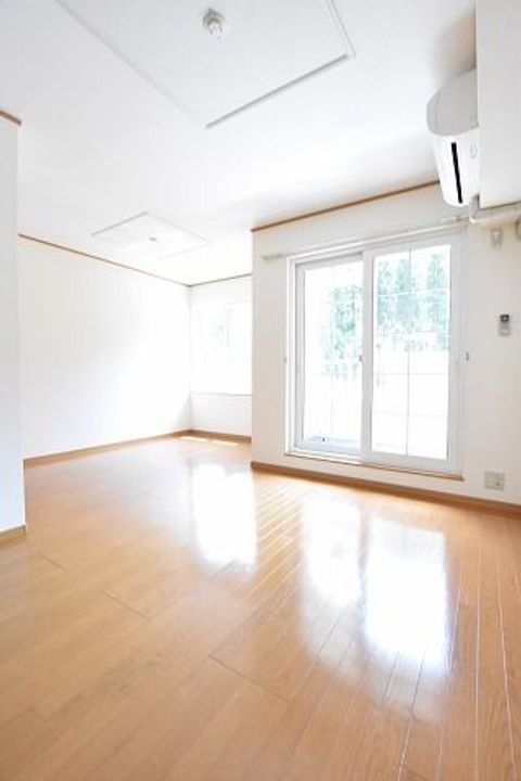 アルページュDの居間