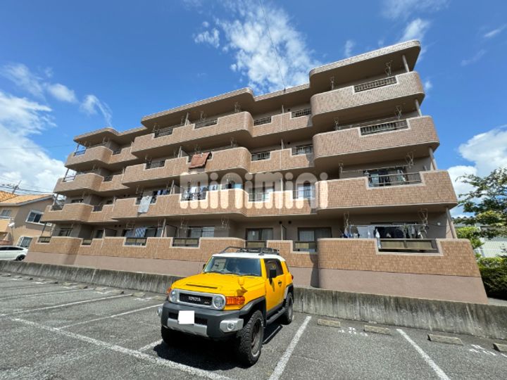 ハピネスIIの外観