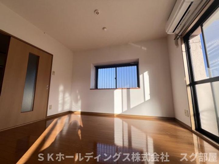 ユーミー吉田の居間