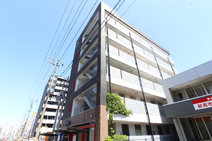 レジデンス米山の外観