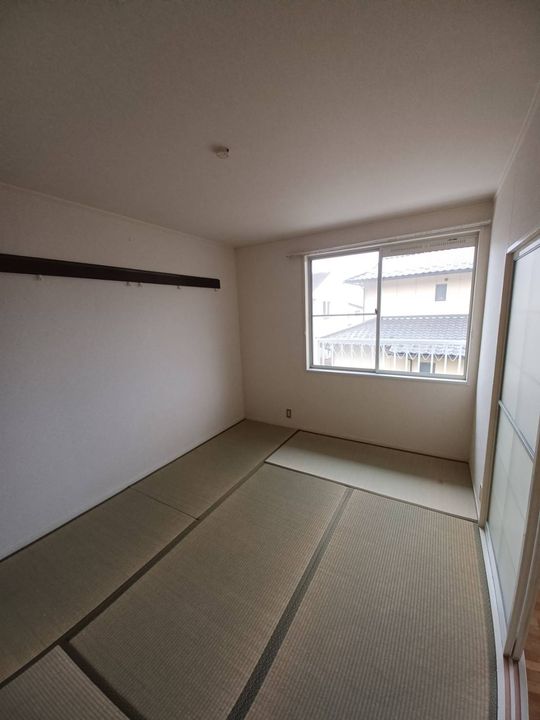 ドミール東田Iの居間