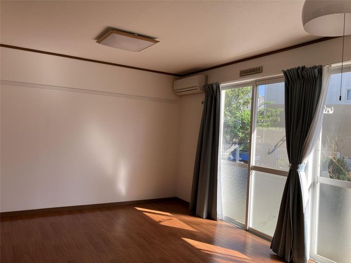 メゾンレシアの居間