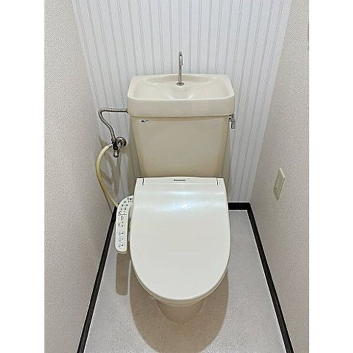 スカイヒルズ植田の内装