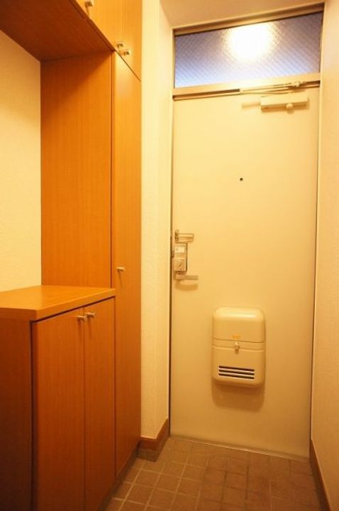 福島県いわき市平中神谷字天神(アパート)の賃貸物件の玄関