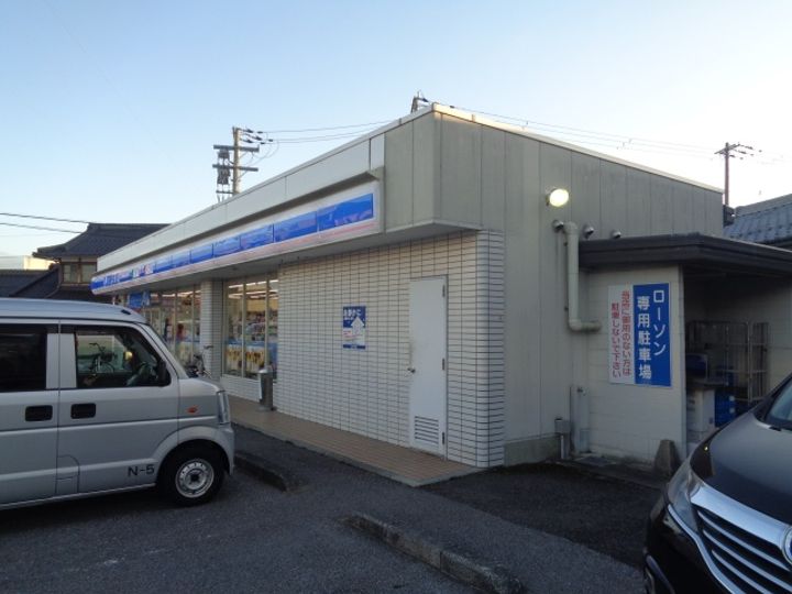コーポ平方湖岸の周辺