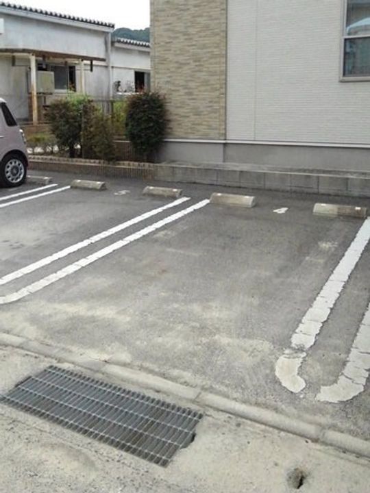 ボヌールエスパスIV番館の地図