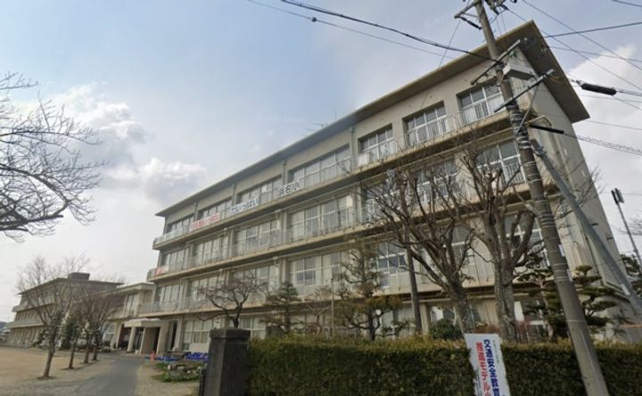 メゾン司の周辺