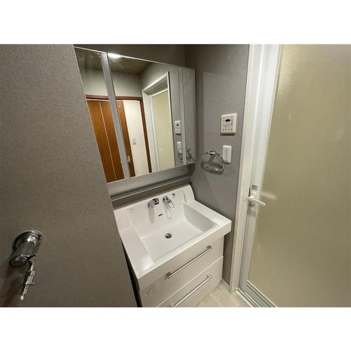 BRAVI南堀江の内装