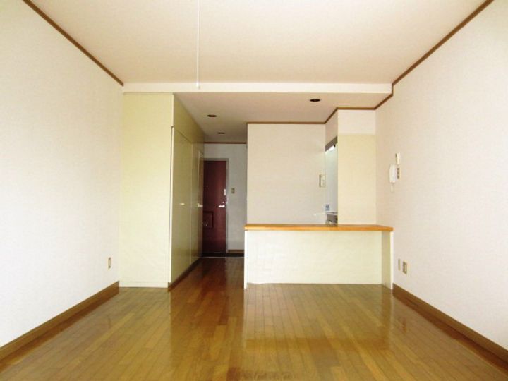 ユウパレス泉佐野 中町の居間