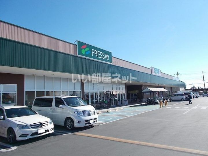 エクレールの周辺