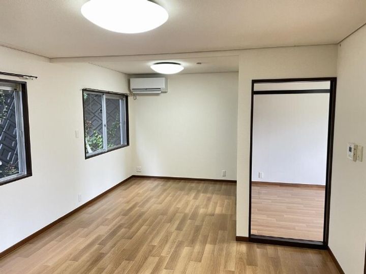 タウニイエードBの居間