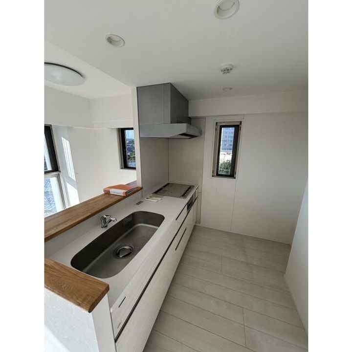 神奈川県藤沢市鵠沼神明2(マンション)の賃貸物件のキッチン