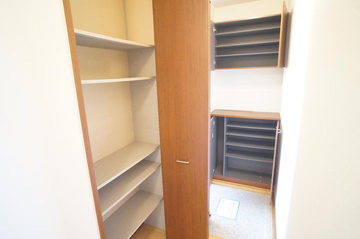 シャーメゾンD・T・M Aの玄関