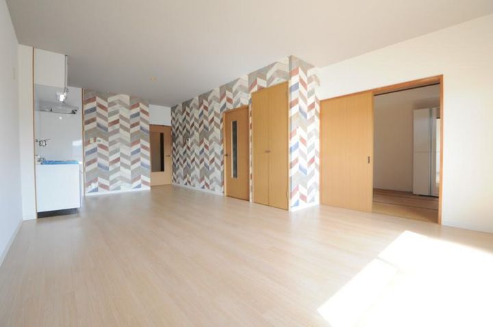 ジュネス西の台の居間