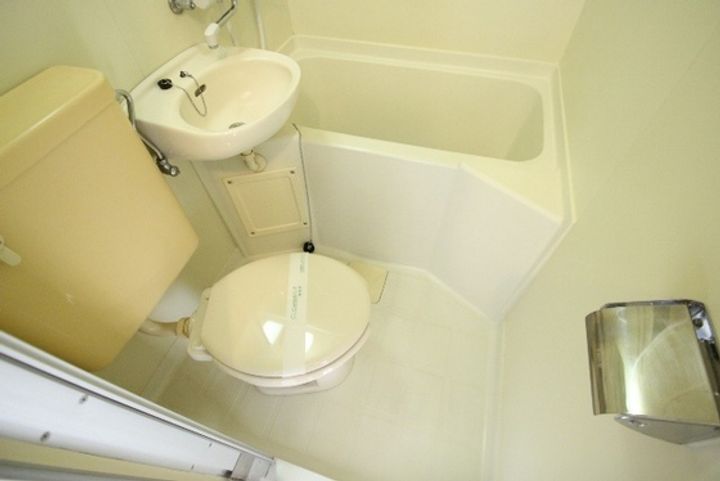 パラドール三筋の内装