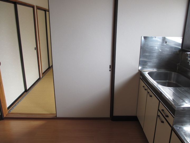 唐橋ハイツのキッチン