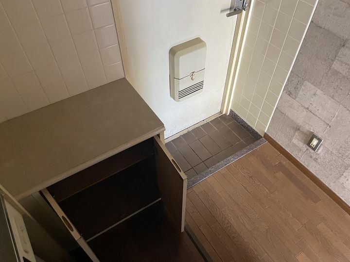 坂口ポートハイツの玄関