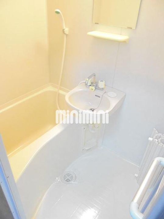 ジュエルボックスの風呂