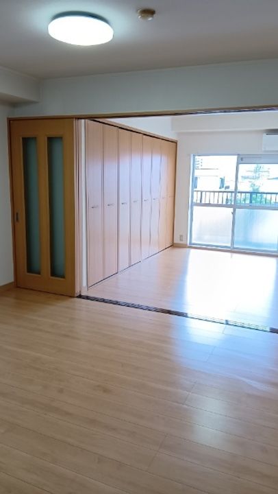 りとるたうん 東の居間