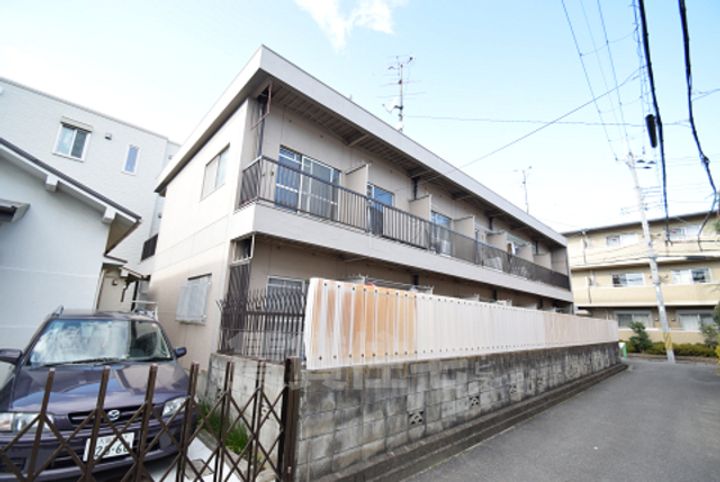 ハウス西舟木の外観