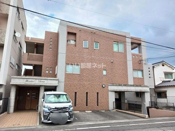 ソレイユ日浦の外観