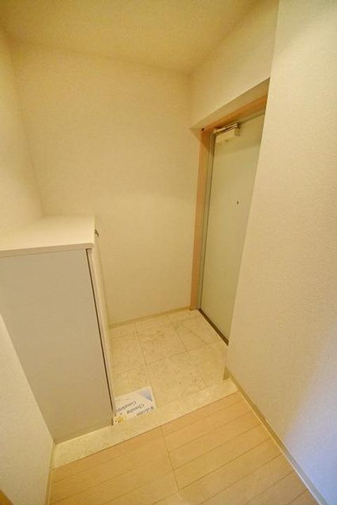 スパシエルクス横浜の玄関