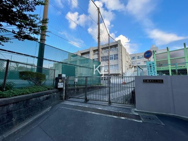 スパシエルクス横浜の周辺