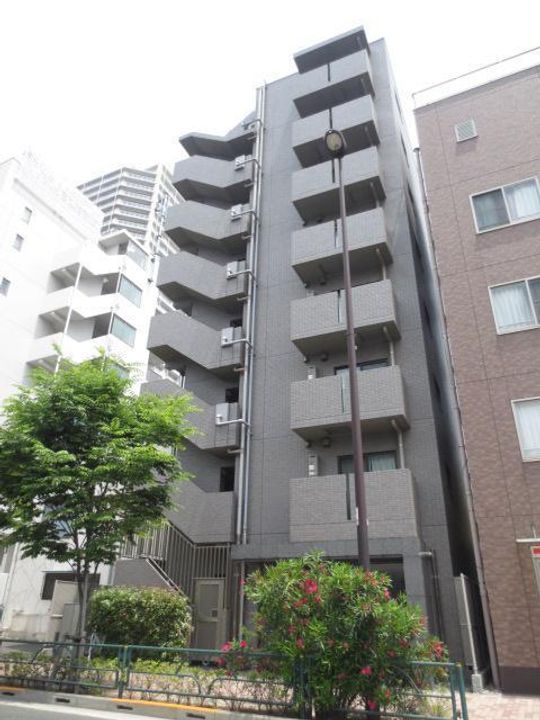 ルーブル清澄白河弐番館の外観