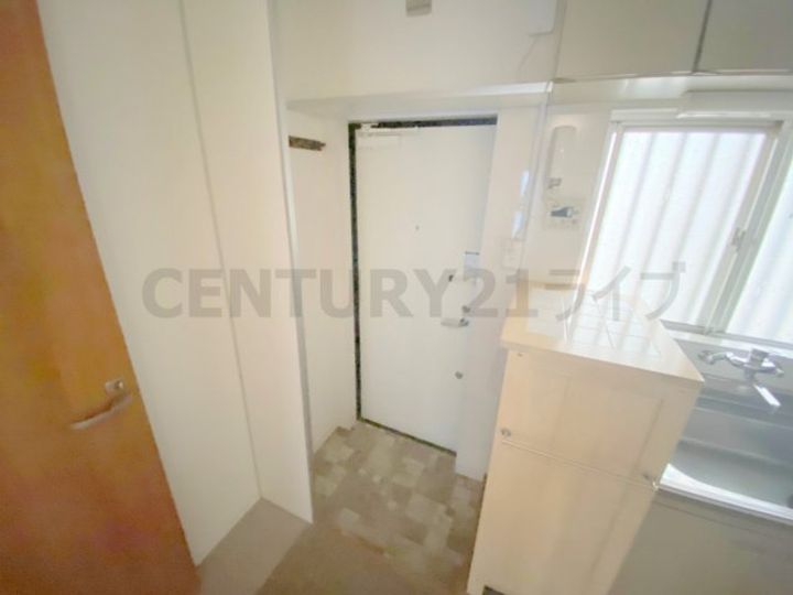 City花屋敷の玄関