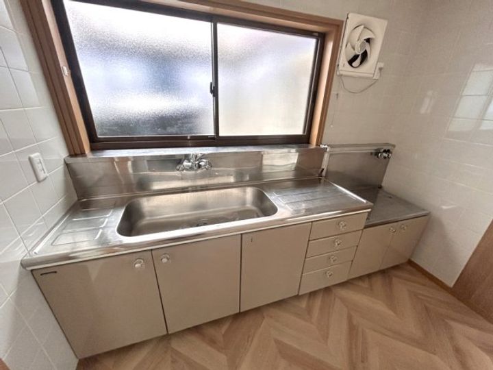 奈良県大和高田市甘田町(一戸建)の賃貸物件のキッチン