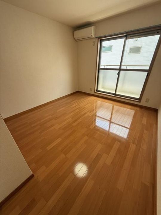 大阪府門真市御堂町(アパート)の賃貸物件の居間