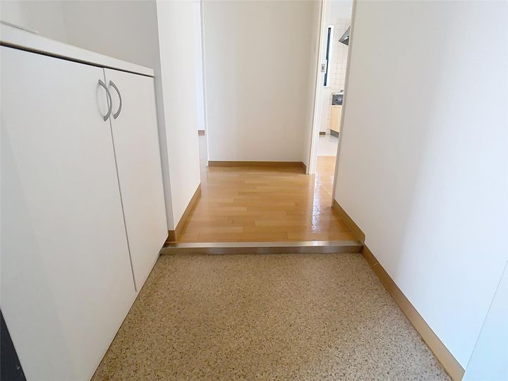 フォブール津森D棟の玄関