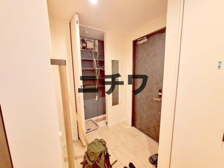 東京都品川区東大井1(マンション)の賃貸物件の玄関