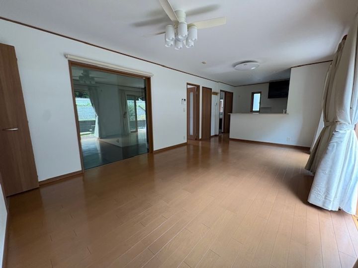 千葉県木更津市羽鳥野4(一戸建)の賃貸物件の居間