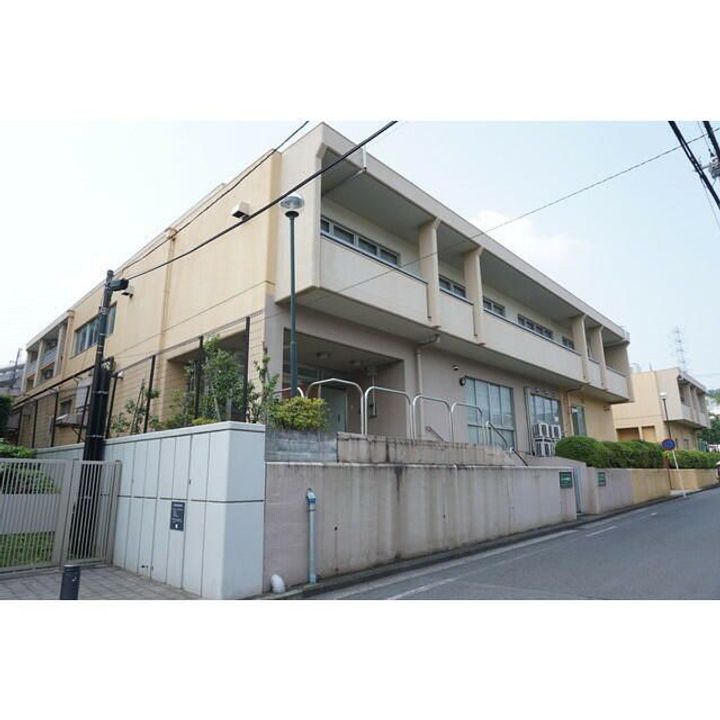 神奈川県横浜市青葉区榎が丘(マンション)の賃貸物件の外観