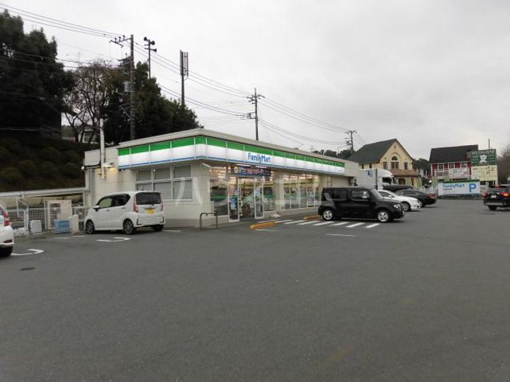 フォーブル谷野の周辺