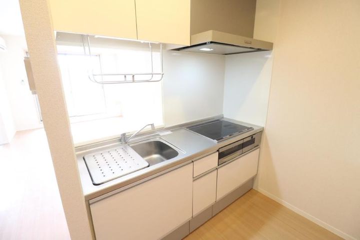 埼玉県さいたま市緑区美園4(マンション)の賃貸物件のキッチン