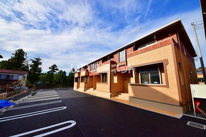 フォレスタ プルーニャの外観