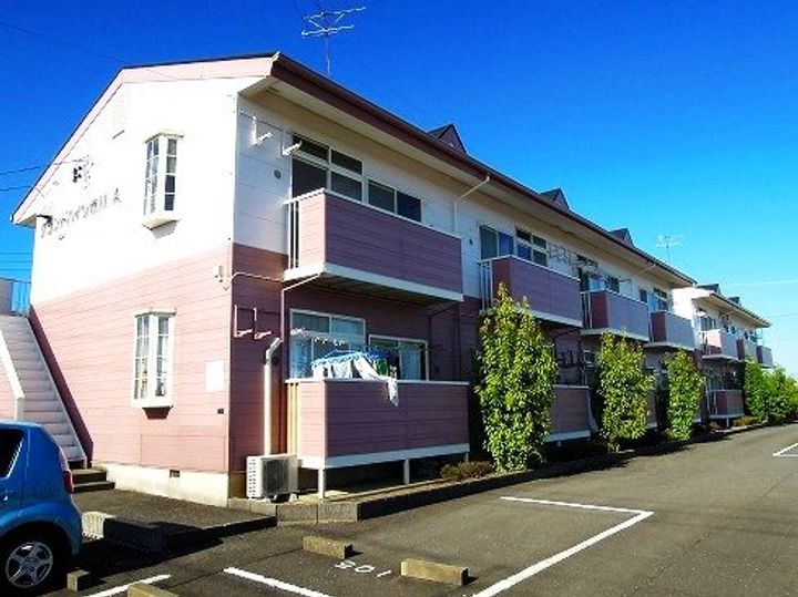グランドハイツ市川Aの外観