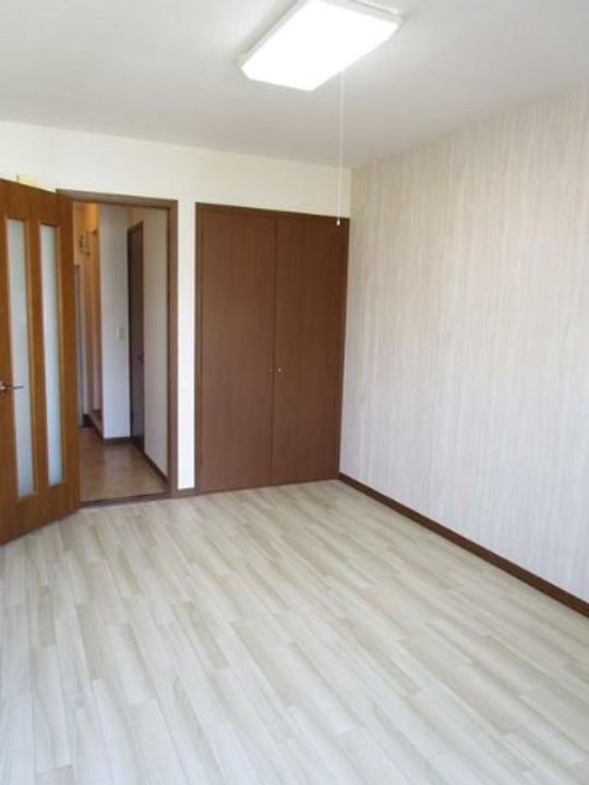 JSハイツの居間